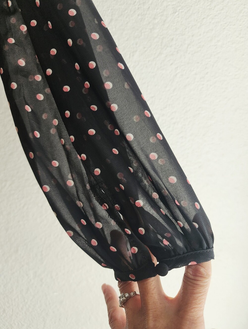 LUCY PARIS POLKA DOT MIDI LONG SHEER SLEEVE SIZE MEDIUM. - Picture 6 of 15